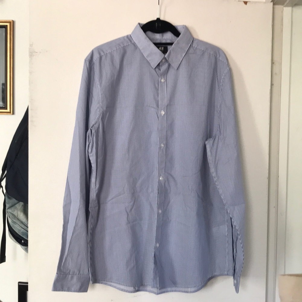 H&M slim fit striped button-up